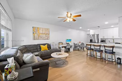 8921 NW 26th Pl, Sunrise, FL 33322 - Photo 4