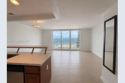 5401 Collins Ave #832, Miami Beach, FL 33140 - Photo 4