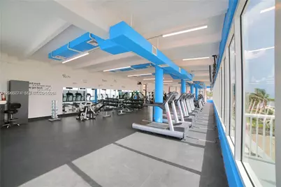 5401 Collins Ave #832, Miami Beach, FL 33140 - Photo 22