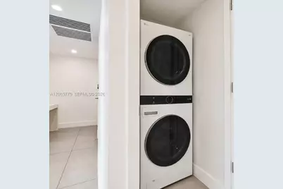 3131 NE 7th Ave #306, Miami, FL 33137 - Photo 26