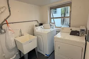 1537 Jefferson Ave, Miami Beach, FL 33139 - Photo 10