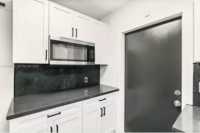 1121 NW 57th St, Miami, FL 33127 - Photo 16