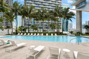88 SW 7th St, Miami, FL 33130 - Photo 8