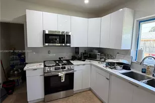 5525 NW 5th Ct, Miami, FL 33127 - Photo 4