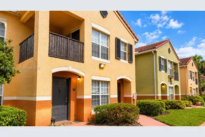 10294 S Fox Trail Rd S #704, Royal Palm Beach, FL 33411 - Photo 6