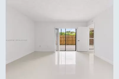 10895 NW 7th St #14-28, Miami, FL 33172 - Photo 6