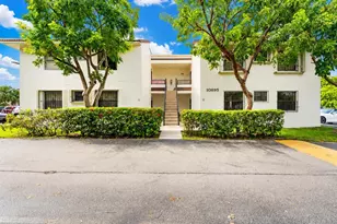 10895 NW 7th St, Miami, FL 33172 - Photo 1