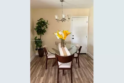 15435 SW 108th Ct, Miami, FL 33157 - Photo 4
