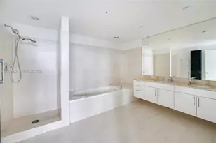 7929 West Dr, North Bay Village, FL 33141 - Photo 6