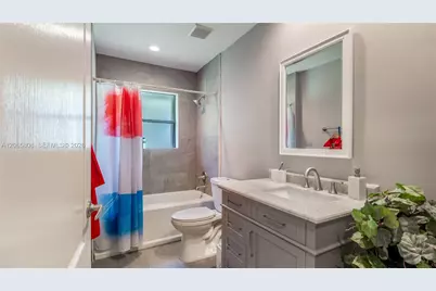 1097 Smoke Tree Ct, Weston, FL 33326 - Photo 32