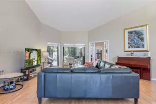 1097 Smoke Tree Ct, Weston, FL 33326 - Photo 10