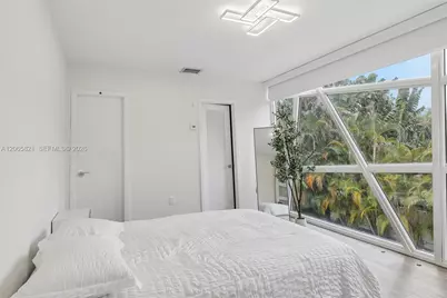 16581 NW 84th Ave, Miami Lakes, FL 33016 - Photo 36