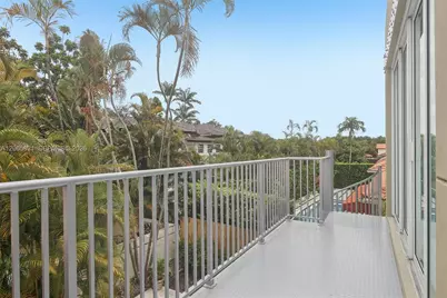 16581 NW 84th Ave, Miami Lakes, FL 33016 - Photo 28