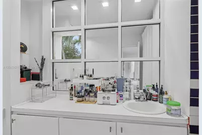 16581 NW 84th Ave, Miami Lakes, FL 33016 - Photo 40
