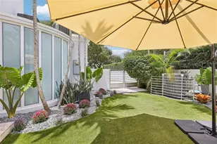 16581 NW 84th Ave, Miami Lakes, FL 33016 - Photo 48
