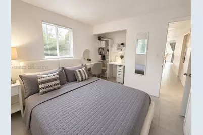 5920 NE 1st Ter, Fort Lauderdale, FL 33334 - Photo 14