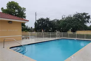9909 Westwood Dr, Tamarac, FL 33321 - Photo 20