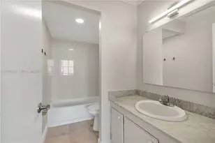 1300 NE Miami Gardens Dr, Miami, FL 33179 - Photo 24