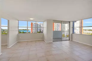 1300 NE Miami Gardens Dr, Miami, FL 33179 - Photo 2