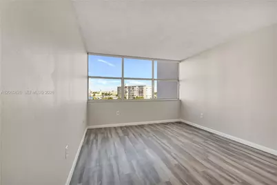 1300 NE Miami Gardens Dr #714E, Miami, FL 33179 - Photo 20