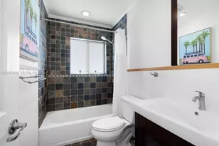 261 SE 4th St, Pompano Beach, FL 33060 - Photo 14
