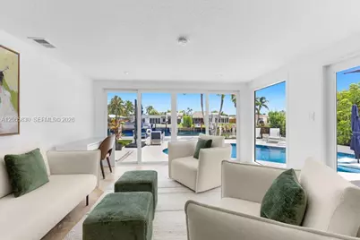 261 SE 4th St, Pompano Beach, FL 33060 - Photo 12