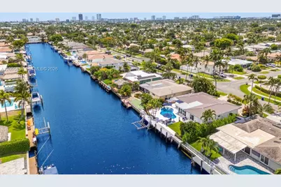 261 SE 4th St, Pompano Beach, FL 33060 - Photo 42