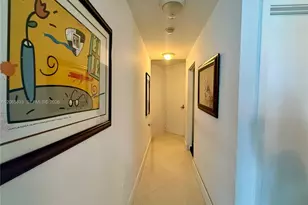 79 SW 12th St, Miami, FL 33130 - Photo 4