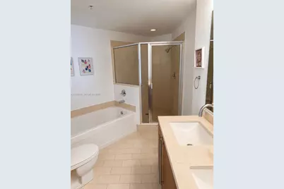 79 SW 12th St #1207-S, Miami, FL 33130 - Photo 10