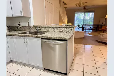3973 Orange Tree Ln #0, Weston, FL 33332 - Photo 4