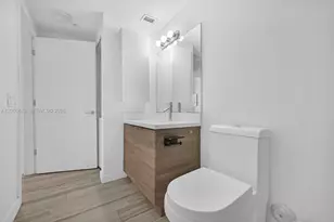 1560 Meridian Ave, Miami Beach, FL 33139 - Photo 12