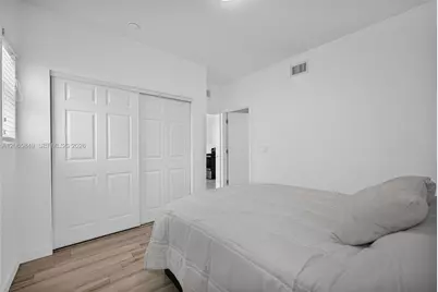 1560 Meridian Ave #207, Miami Beach, FL 33139 - Photo 8