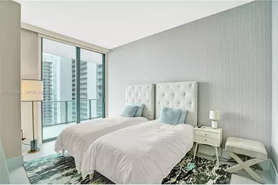 501 NE 31st St #PH4102, Miami, FL 33137 - Photo 20