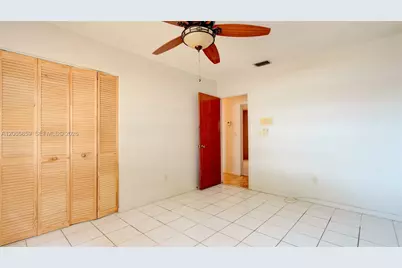 10710 SW 32nd St, Miami, FL 33165 - Photo 30