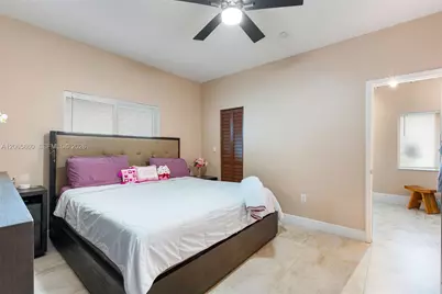 15717 SW 138th Ter, Miami, FL 33196 - Photo 18