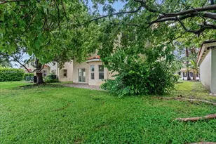 1720 NE 35th Ave, Homestead, FL 33033 - Photo 4