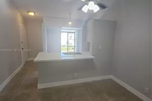 713 Gardens Dr, Pompano Beach, FL 33069 - Photo 4