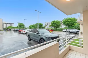 8050 NW 8th St, Miami, FL 33126 - Photo 34