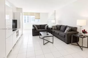 5005 Collins Ave, Miami Beach, FL 33140 - Photo 4