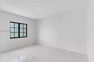 634 SW 7th St, Homestead, FL 33030 - Photo 8