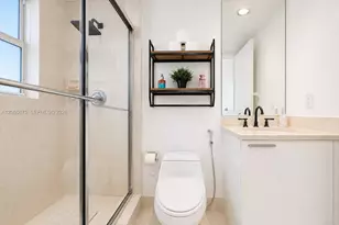 14951 Royal Oaks Ln, North Miami, FL 33181 - Photo 16