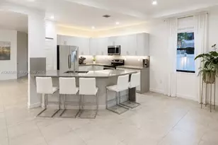 3555 W 106th St, Hialeah, FL 33018 - Photo 4