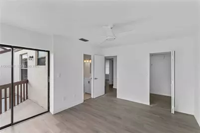 622 NW 98th Ct #622, Miami, FL 33172 - Photo 14