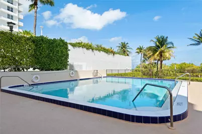 1621 Collins Ave #908, Miami Beach, FL 33139 - Photo 6