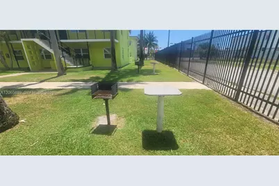 6760 NE 2nd Ave #1, Miami, FL 33138 - Photo 18