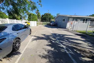 1864 NW 28th St, Miami, FL 33142 - Photo 10