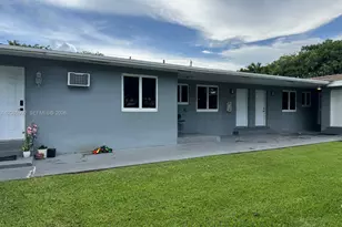 1864 NW 28th St, Miami, FL 33142 - Photo 4