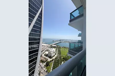 900 Biscayne Blvd #4410, Miami, FL 33132 - Photo 6