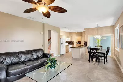 9308 NW 8th Cir, Plantation, FL 33324 - Photo 8
