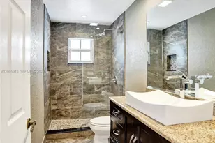 9308 NW 8th Cir, Plantation, FL 33324 - Photo 22